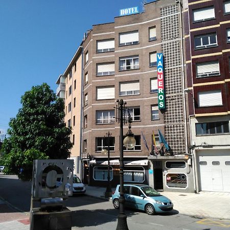 לנגראו Hotel Vaqueros מראה חיצוני תמונה