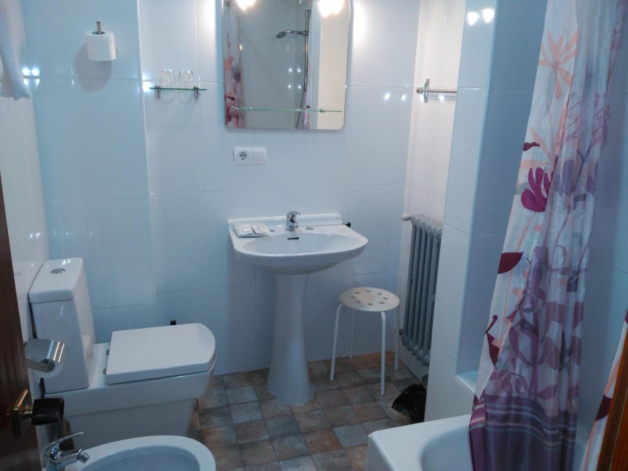 לנגראו Hotel Vaqueros מראה חיצוני תמונה
